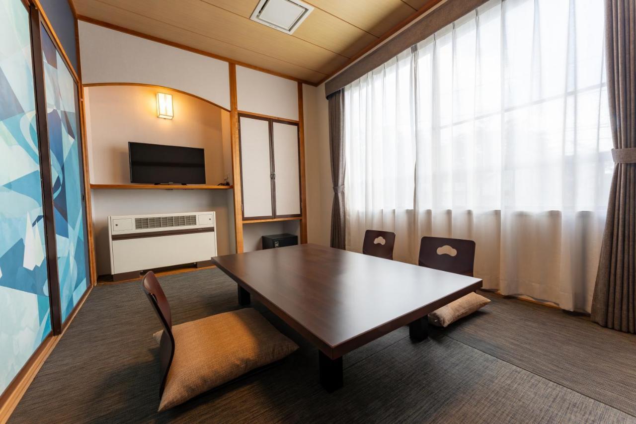 Kamenoi Hotel Kusatsu Yubatake Екстер'єр фото