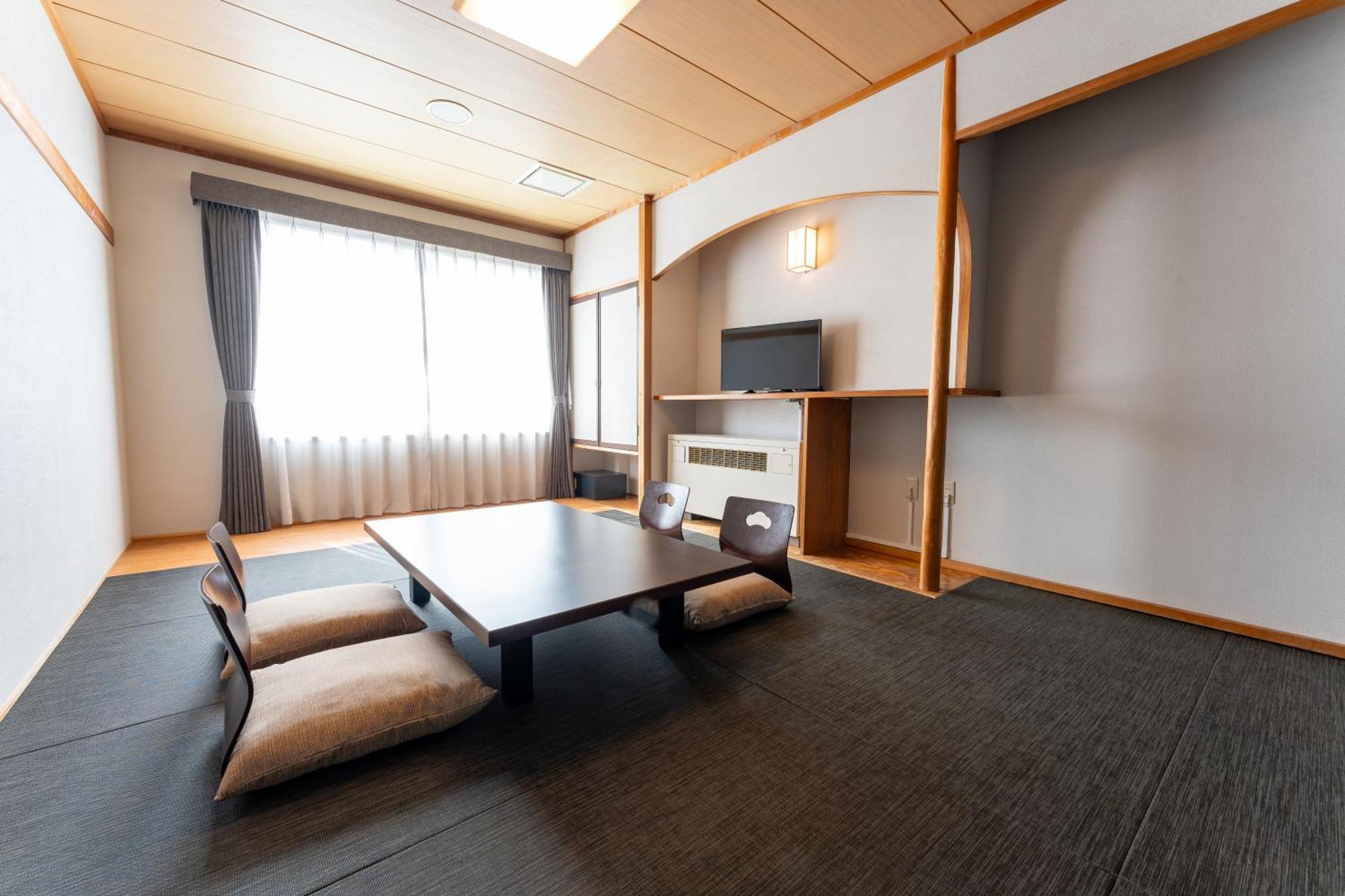 Kamenoi Hotel Kusatsu Yubatake Екстер'єр фото